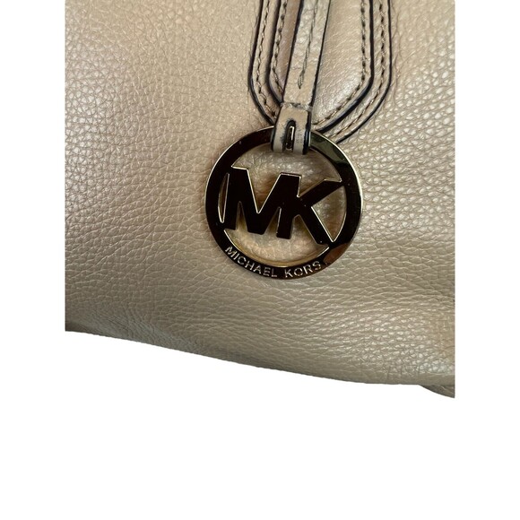 Michael Kors Satchel Handbag w Crossbody Chain Strap  Light Tan Leather - Picture 8 of 16